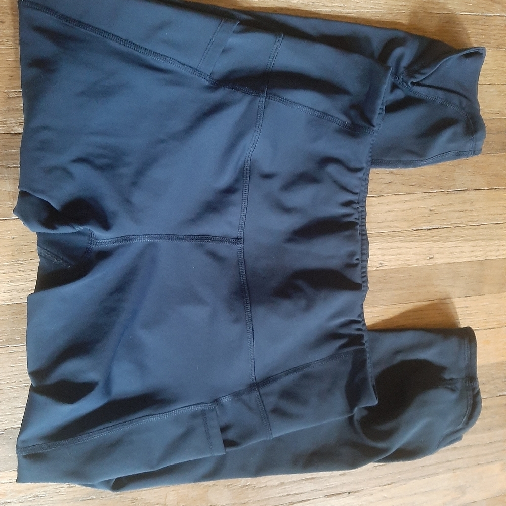 RBX Navy Prime Tech Flex Ultra Hold Capri